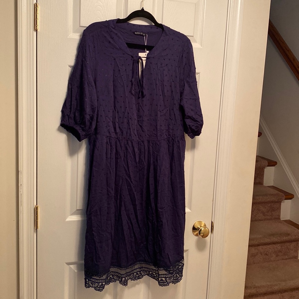 BloomChic Navy Dress…size 14-16